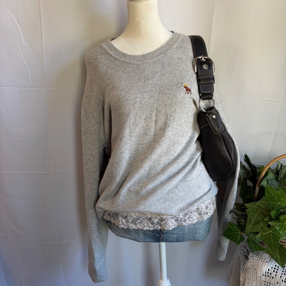 Y2K Abercrombie & Fitch Womens Gray Crewneck Moose Logo Knit Sweater Size M